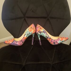 Jessica Simpson Women's Colorful Floral Heels